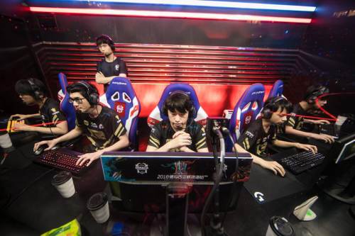 比赛表现来 比赛表现来