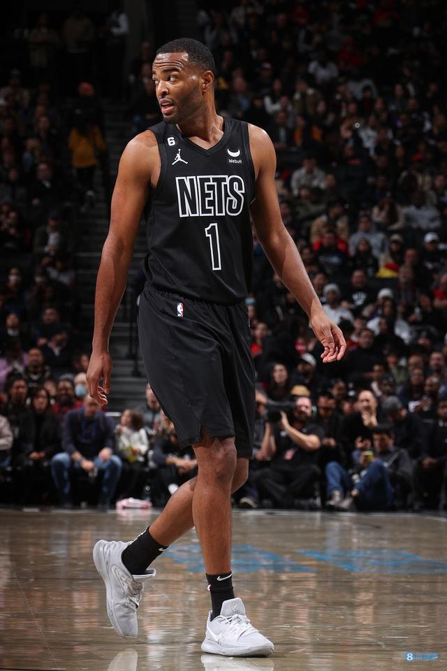 全队没有第 全队没有第